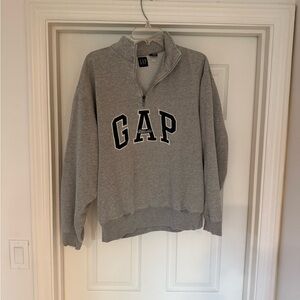 GAP Heather Gray Pullover
